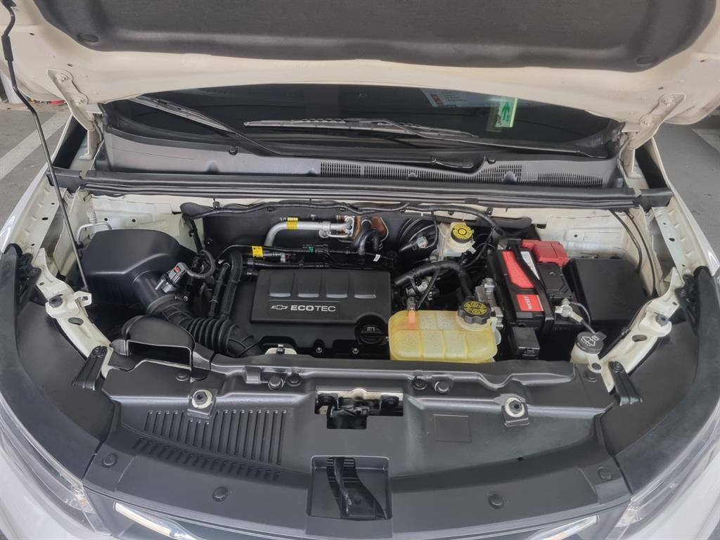 Chevrolet Trax 2019 Blanco - Importación desde Corea - HF Imports Iquique - Foto 17