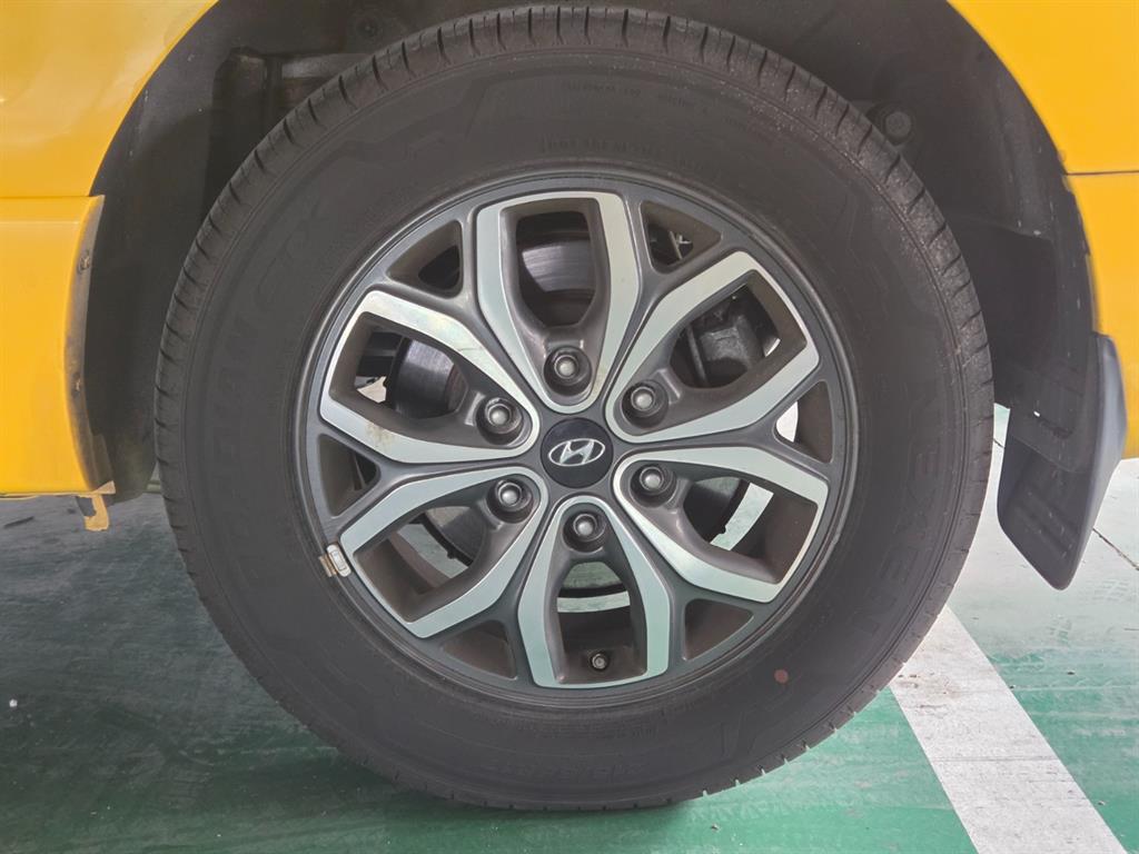 HYUNDAI Starex 2019 Blanco - Importación desde Corea - HF Imports Iquique - Foto 19