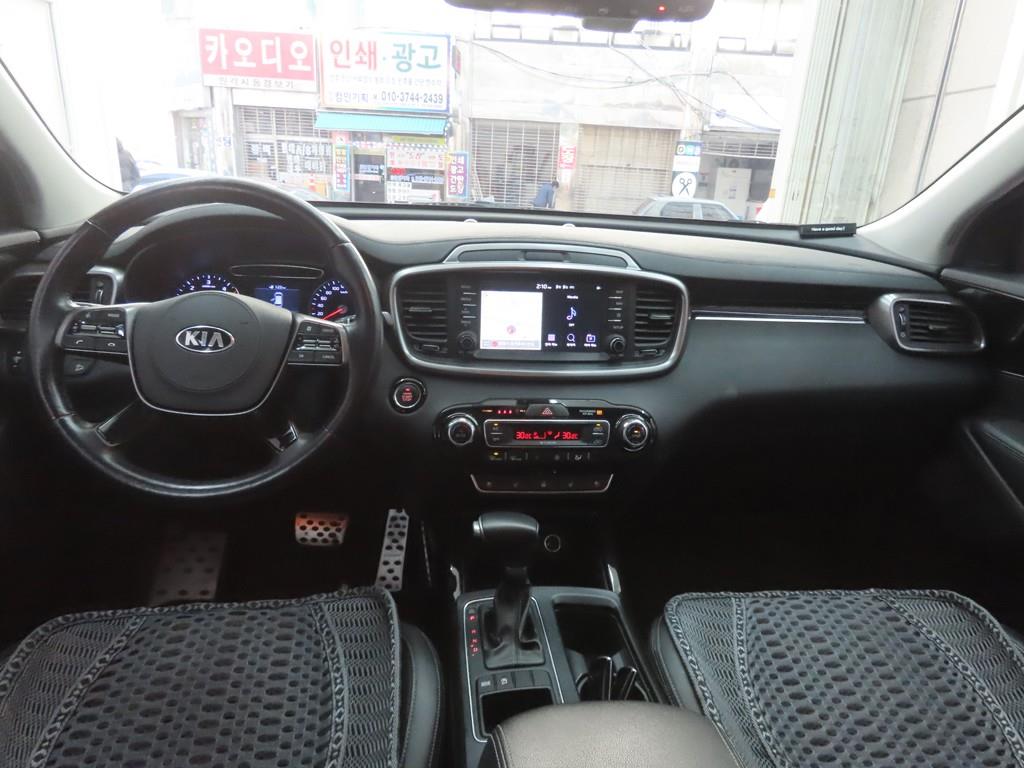 KIA Sorento - Vista 7