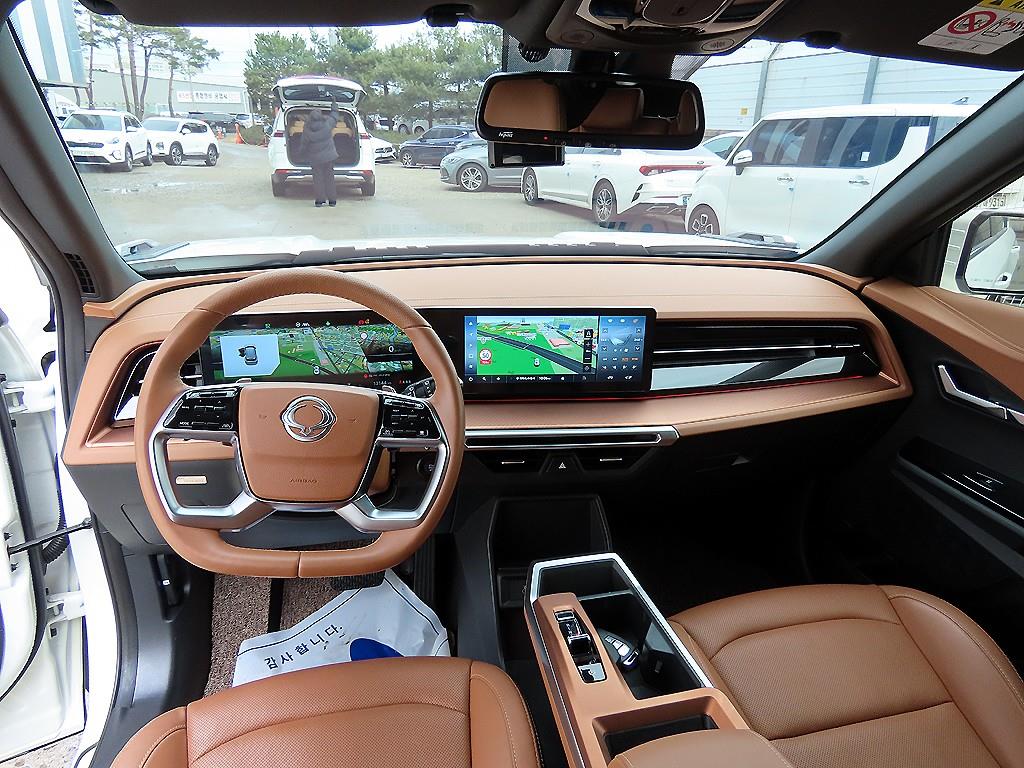 Ssangyong Torres - Vista 7