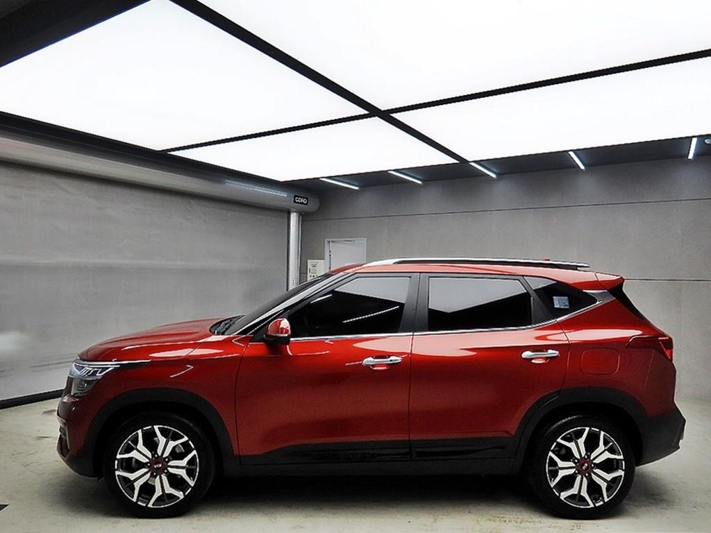 KIA Seltos - Vista 4