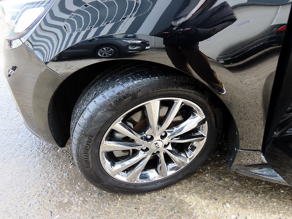 KIA Carnival 2019 Negro - Importación desde Corea - HF Imports Iquique - Foto 20