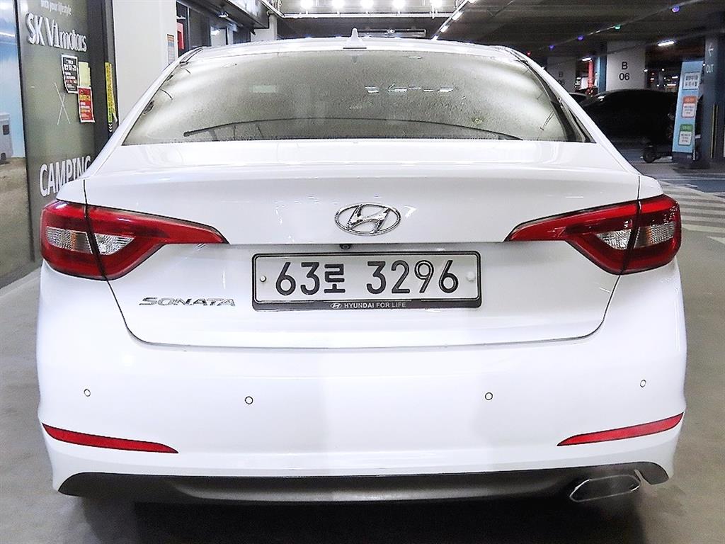 HYUNDAI Sonata - Vista 5