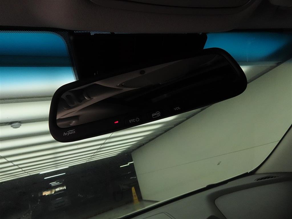 HYUNDAI Maxcruz - Vista 12