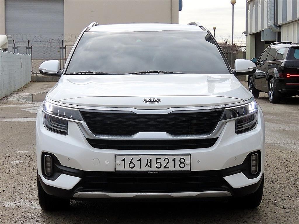 KIA Seltos 2020 Blanco - Importación desde Corea - HF Imports Iquique - Foto 1