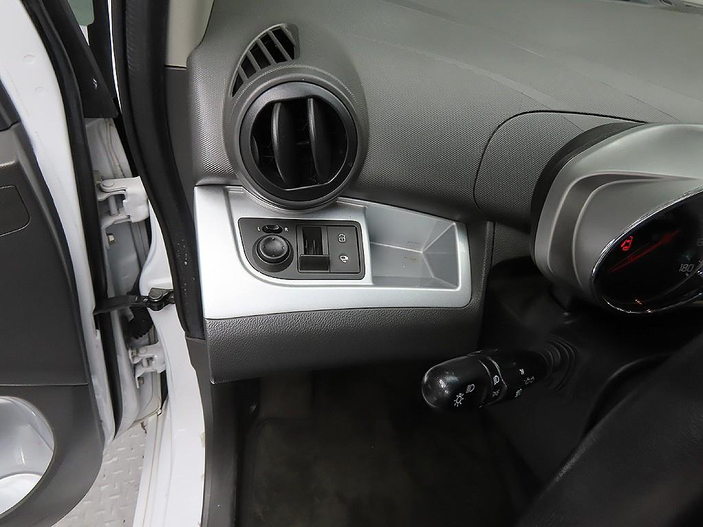 Chevrolet Spark 2014 Blanco - Importación desde Corea - HF Imports Iquique - Foto 9