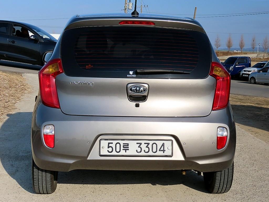 KIA Morning - Vista 4