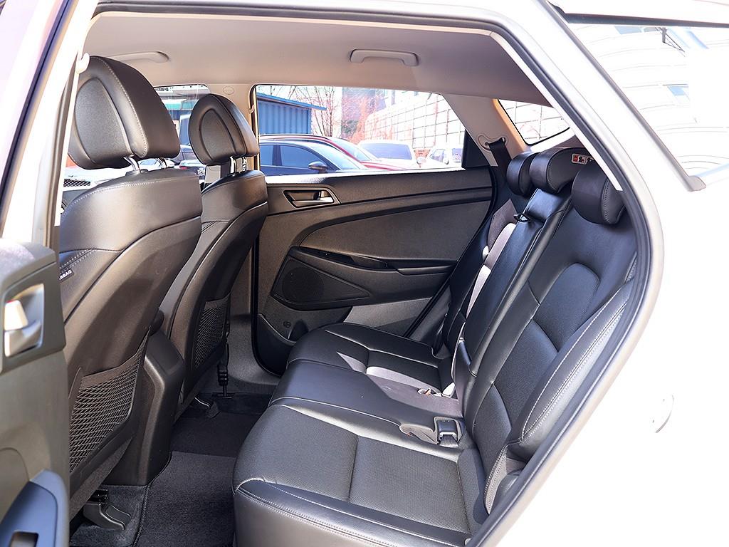 HYUNDAI Tucson 2018 Blanco - Importación desde Corea - HF Imports Iquique - Foto 12