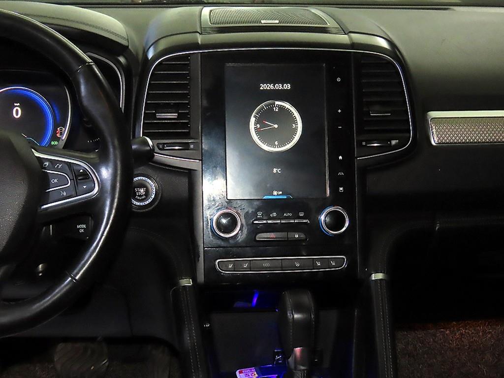 SAMSUNG QM6 - Vista 11