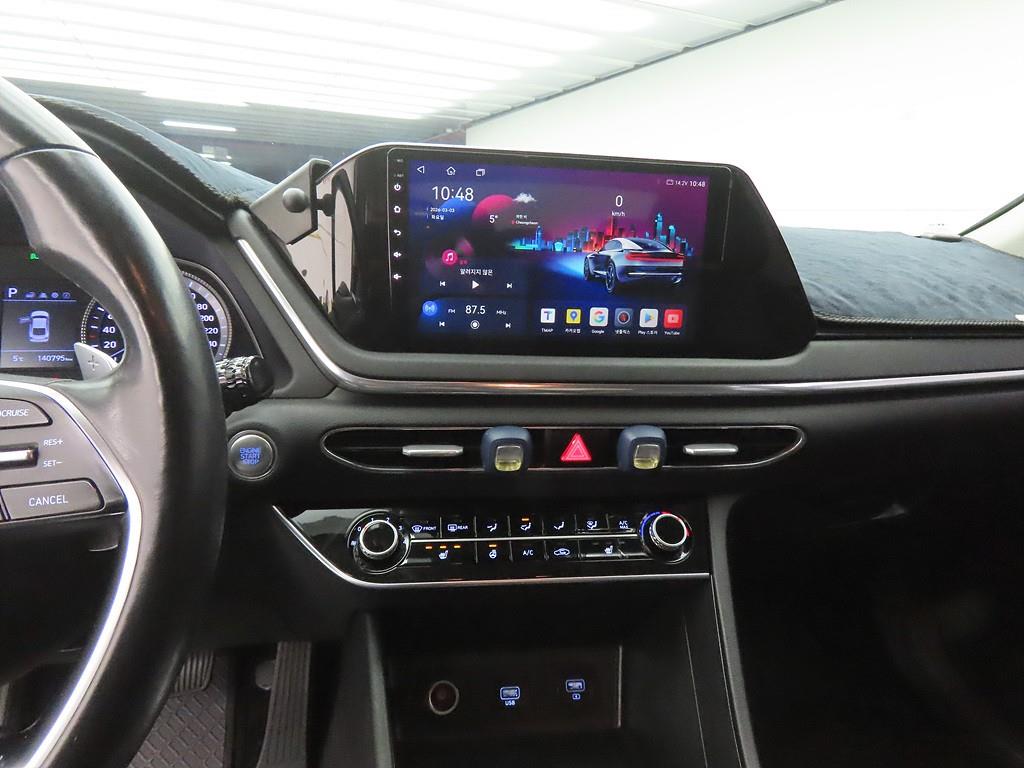 HYUNDAI Sonata - Vista 10