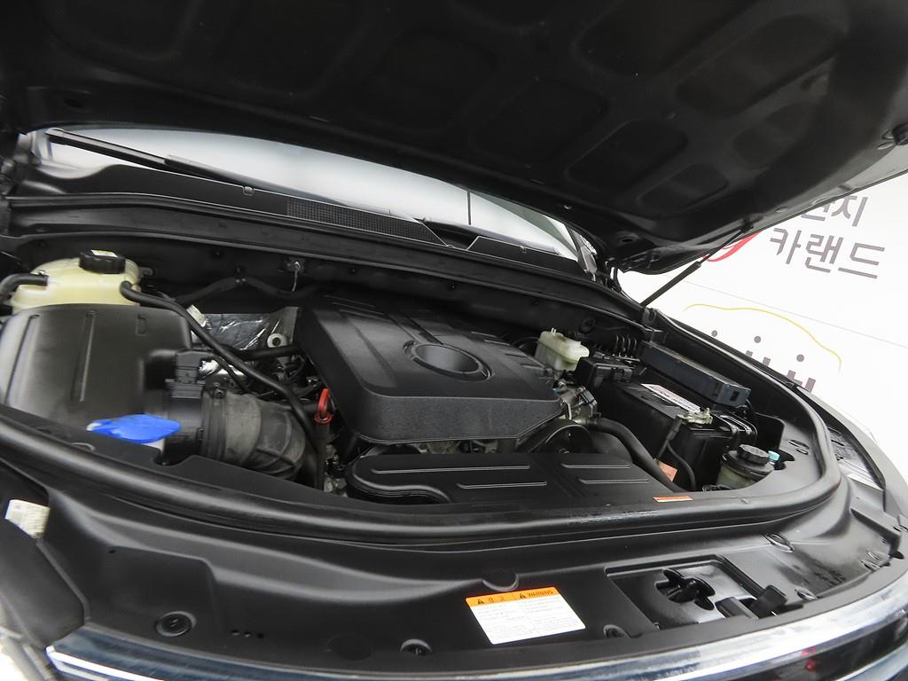 Ssangyong Rexton 2018 Negro - Importación desde Corea - HF Imports Iquique - Foto 19