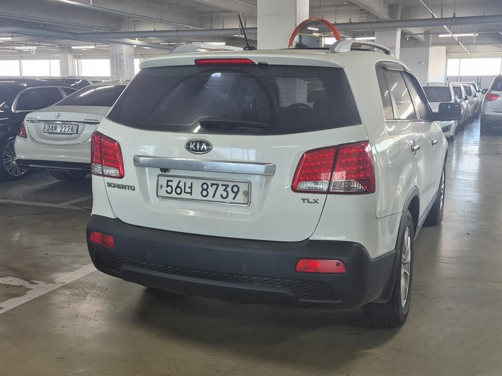 KIA Sorento - Vista 5