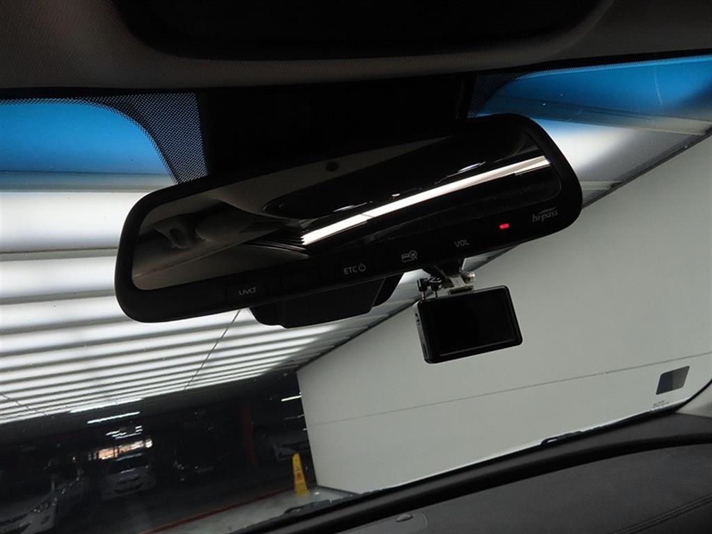 KIA Sorento - Vista 12