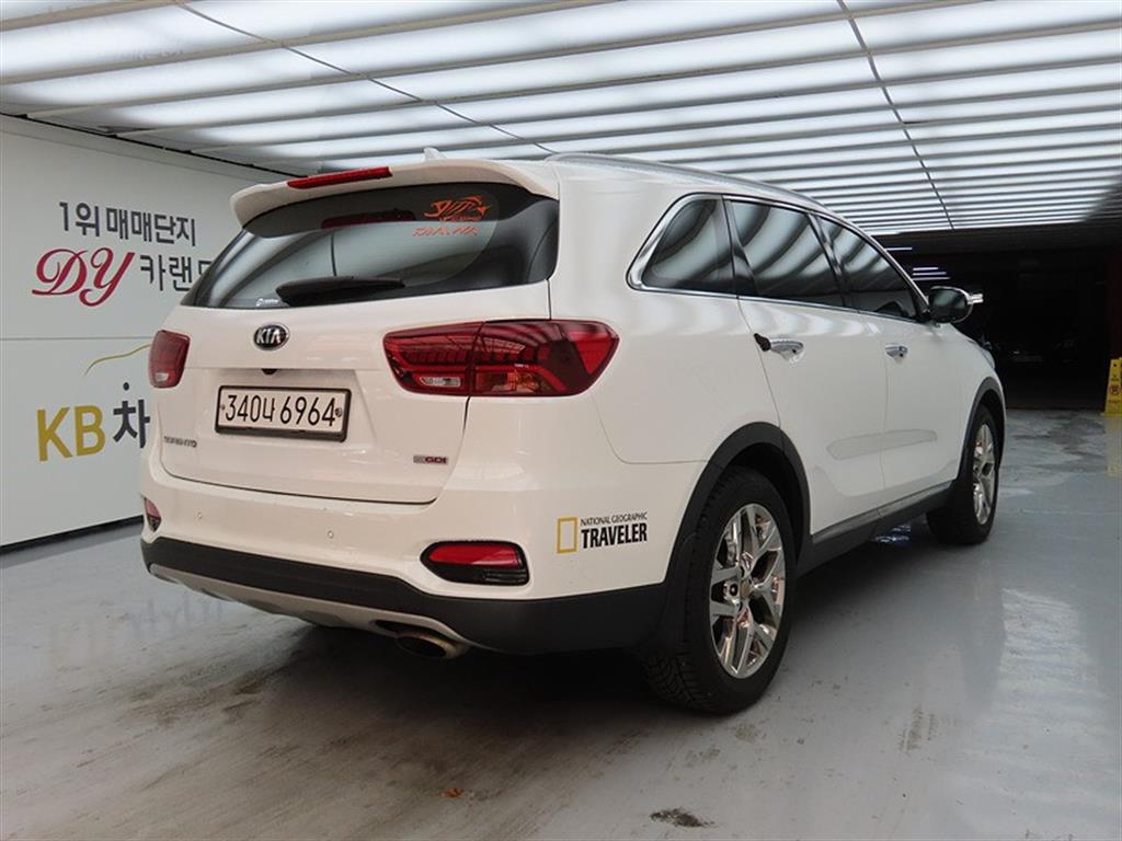KIA Sorento - Vista 4