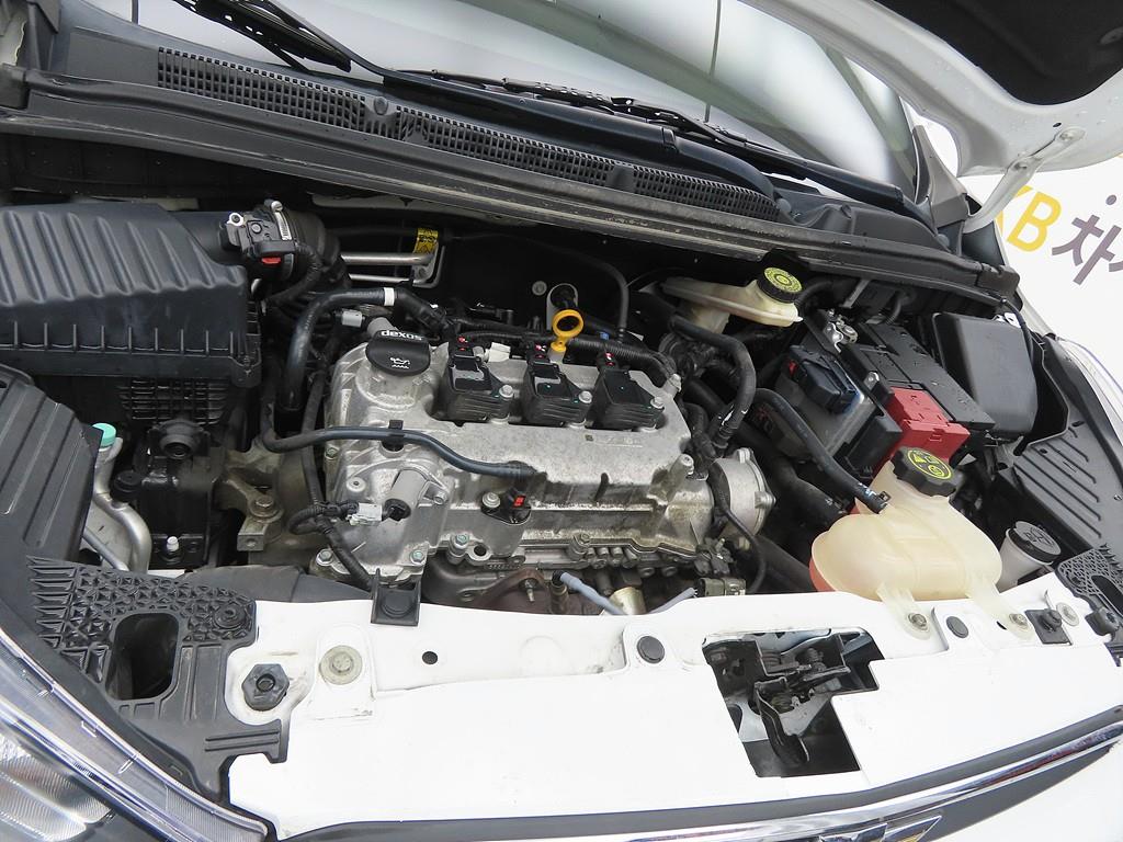 Chevrolet Spark 2016 Blanco - Importación desde Corea - HF Imports Iquique - Foto 19