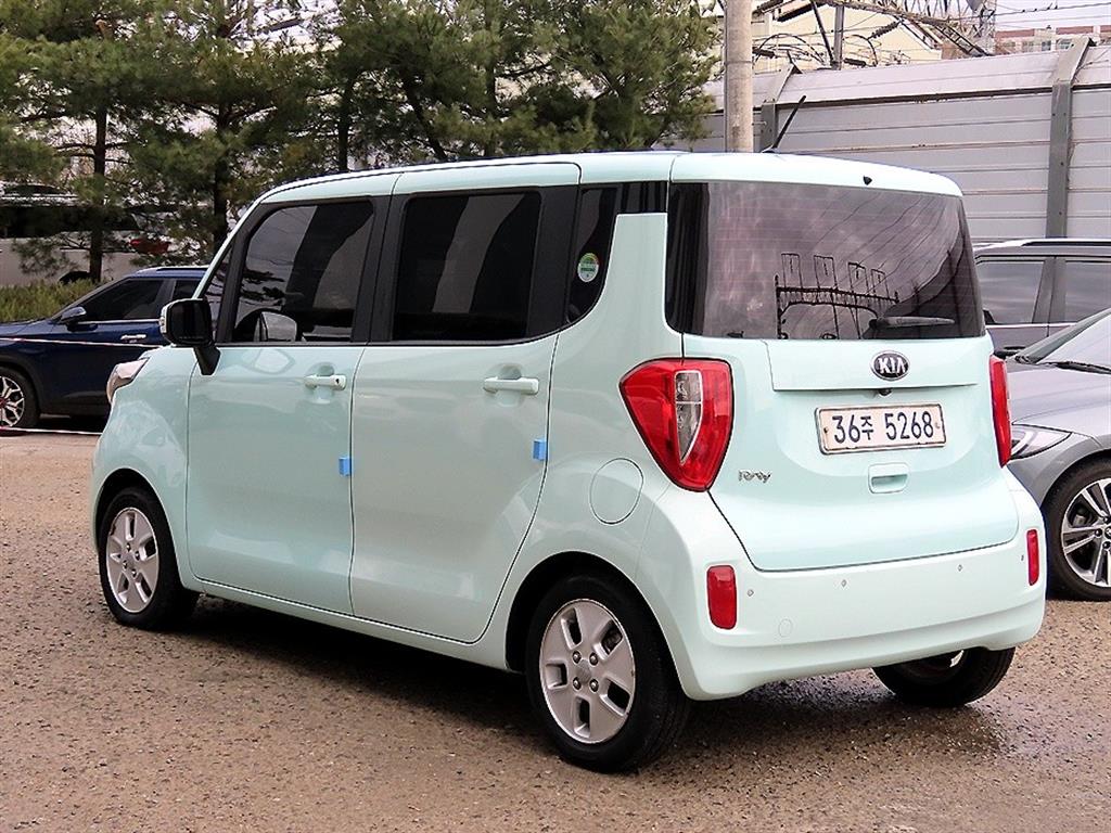 KIA Ray - Vista 3