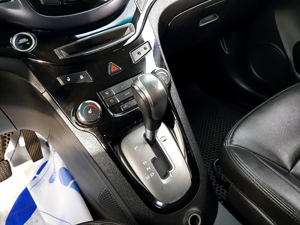 Chevrolet Orlando 2012 Negro - Importación desde Corea - HF Imports Iquique - Foto 13