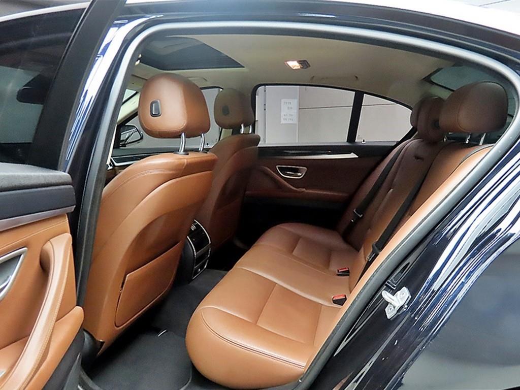 BMW 5 Series - Vista 6