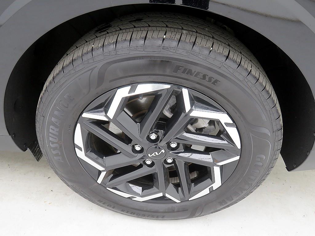 KIA Carnival 2025 - Importación desde Corea - HF Imports Iquique - Foto 19