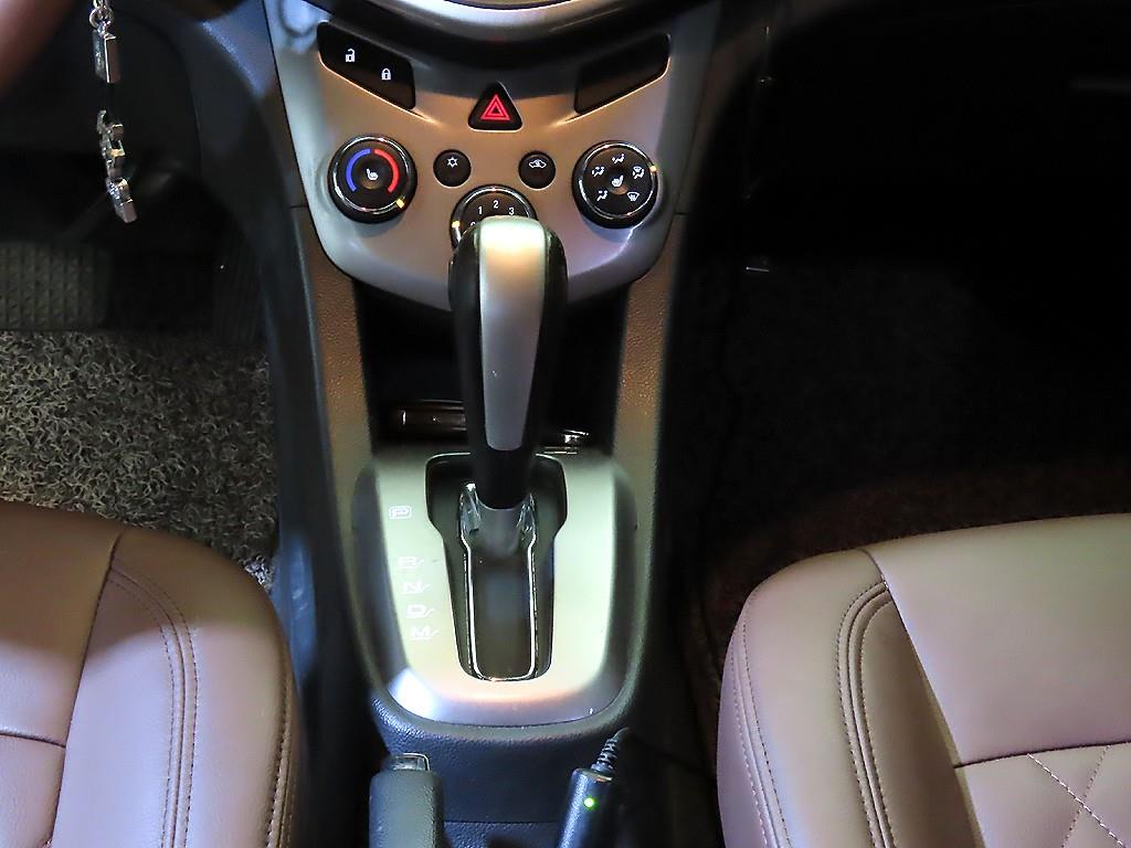 Chevrolet Abeo - Vista 12