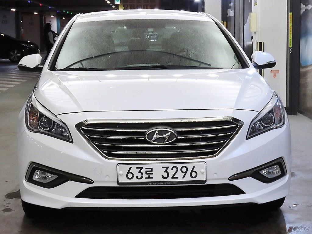 HYUNDAI Sonata - Vista 2