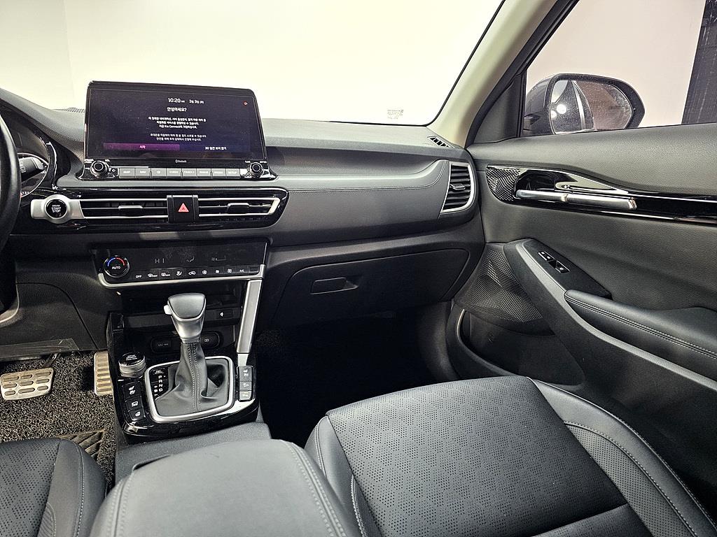 KIA Seltos - Vista 10