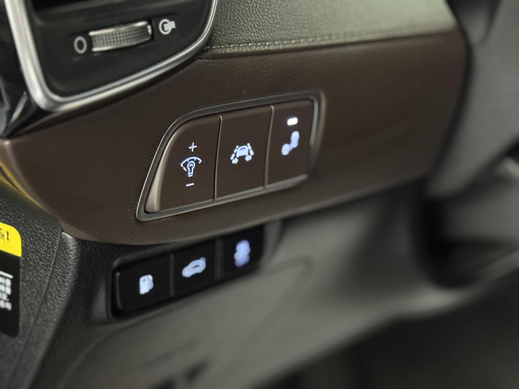 HYUNDAI Grandeur - Vista 6