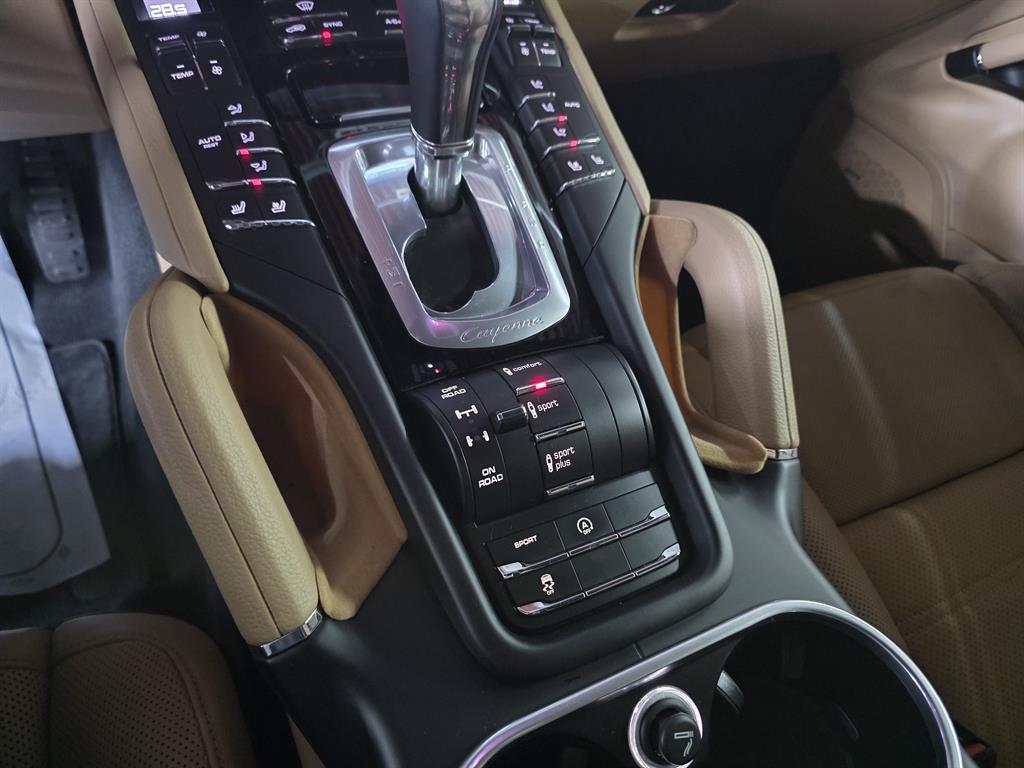 Porsche Cayenne 2016 Azul - Importación desde Corea - HF Imports Iquique - Foto 14