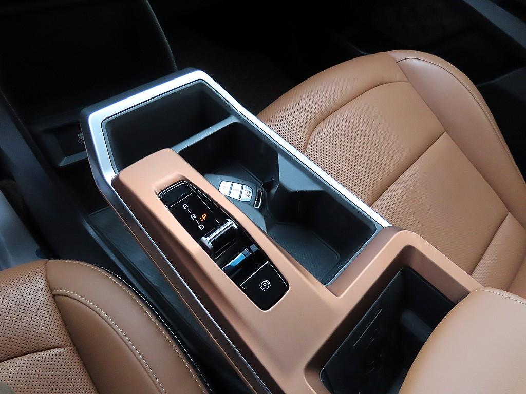 Ssangyong Torres - Vista 10