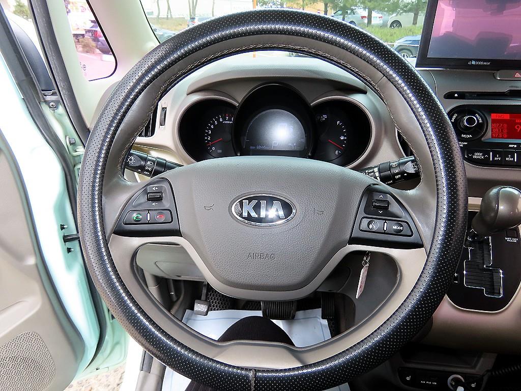 KIA Ray - Vista 8
