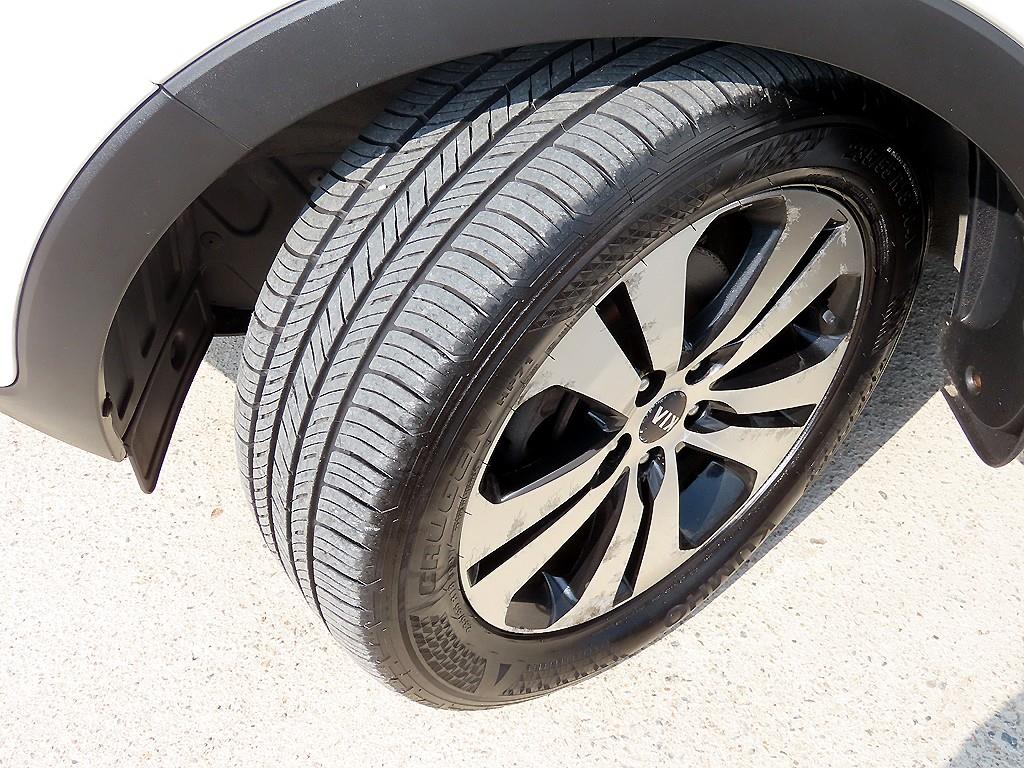 KIA Sportage 2013 Blanco - Importación desde Corea - HF Imports Iquique - Foto 20