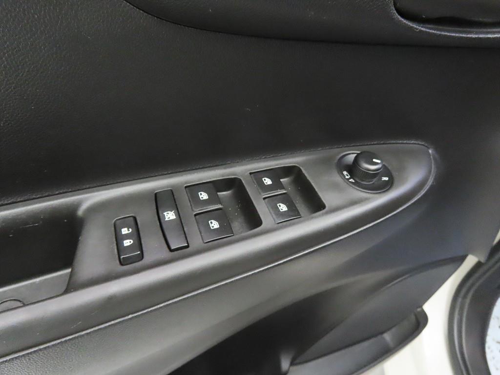 Chevrolet Spark 2016 the color of pearl - Importación desde Corea - HF Imports Iquique - Foto 13