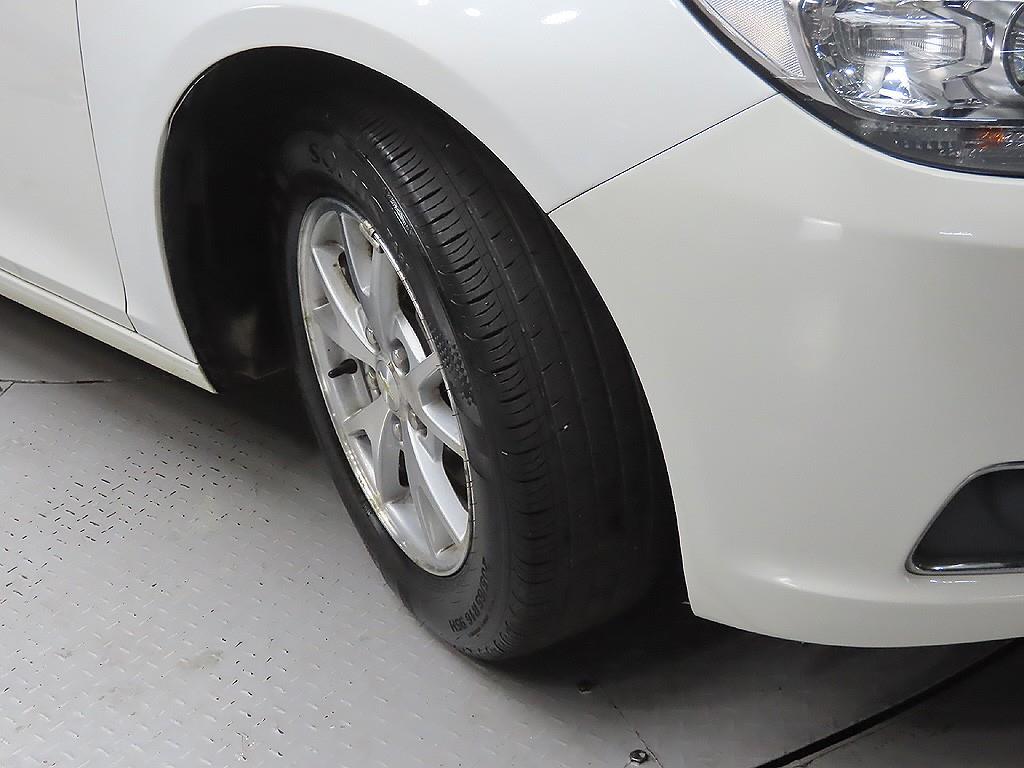 Chevrolet Malibu - Vista 9