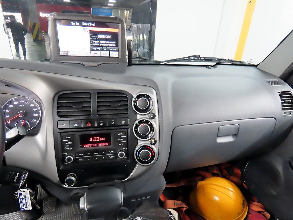 Small Truck Cargo (small) - Vista 12
