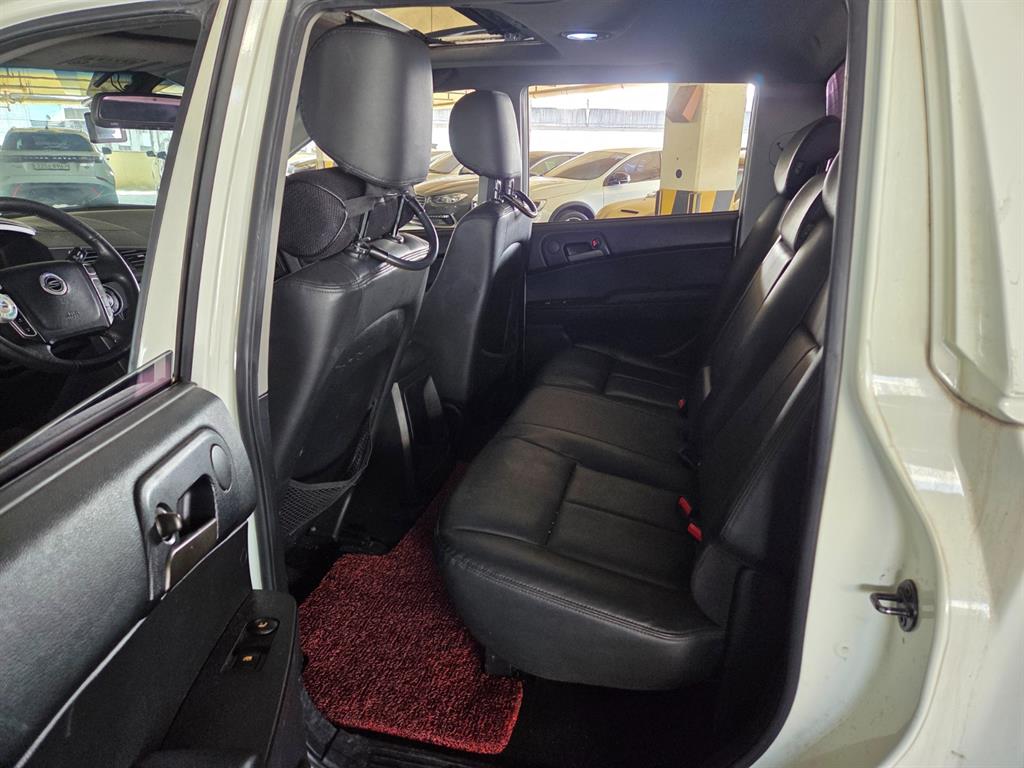 Ssangyong Korando - Vista 7