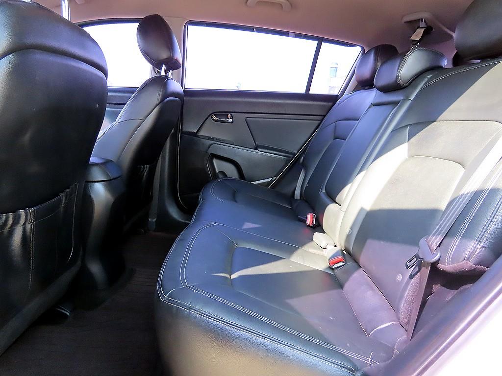 KIA Sportage - Vista 6