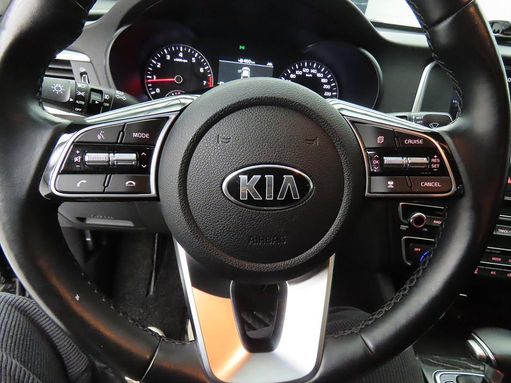 KIA K5 - Vista 12
