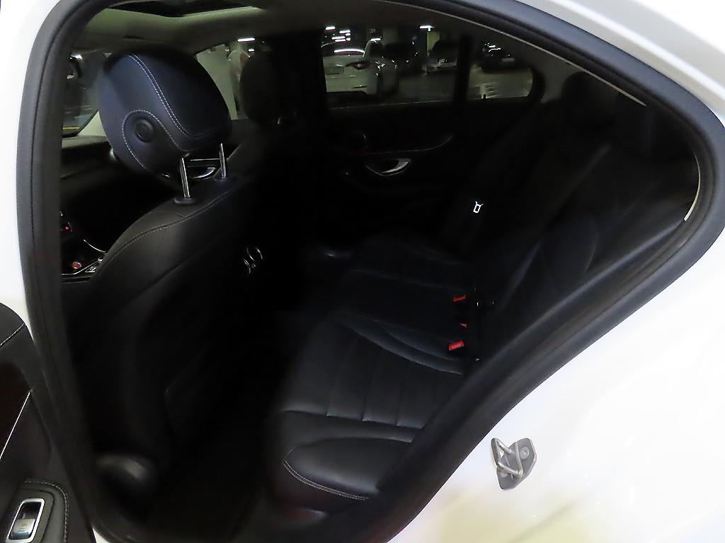 Mercedes Benz C Class - Vista 7