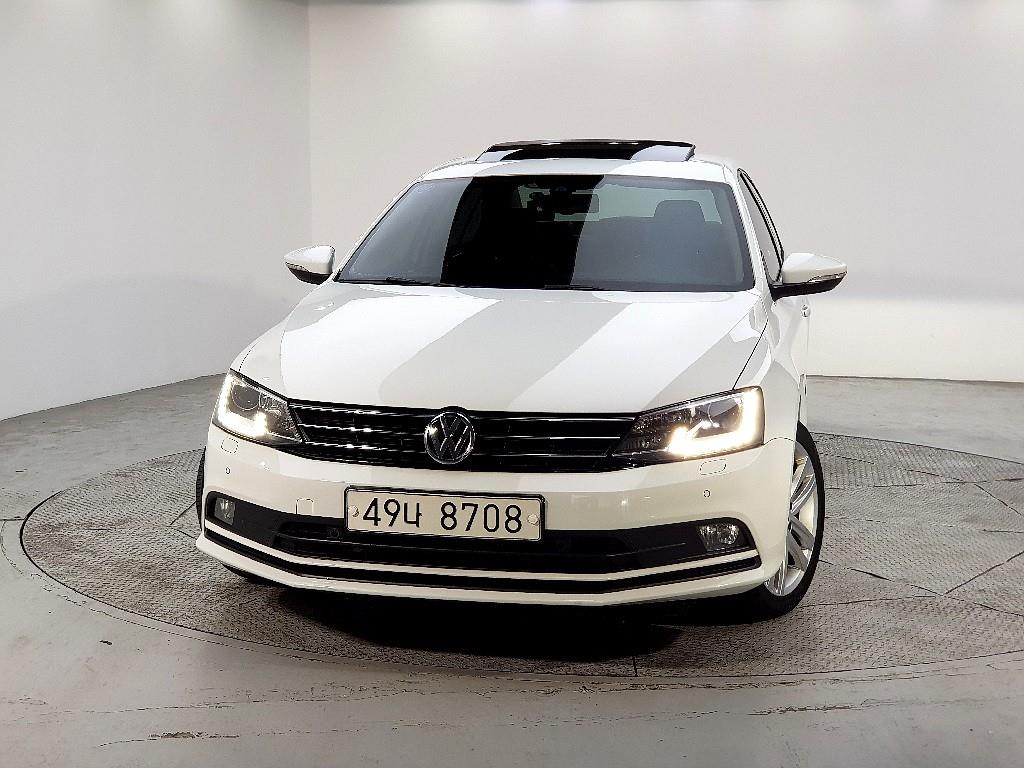 Volkswagen Jetta - Vista 2