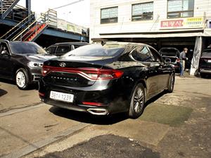 HYUNDAI Grandeur - Vista 8