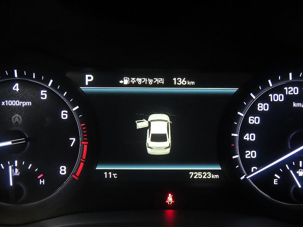 Genesis G80 - Vista 9