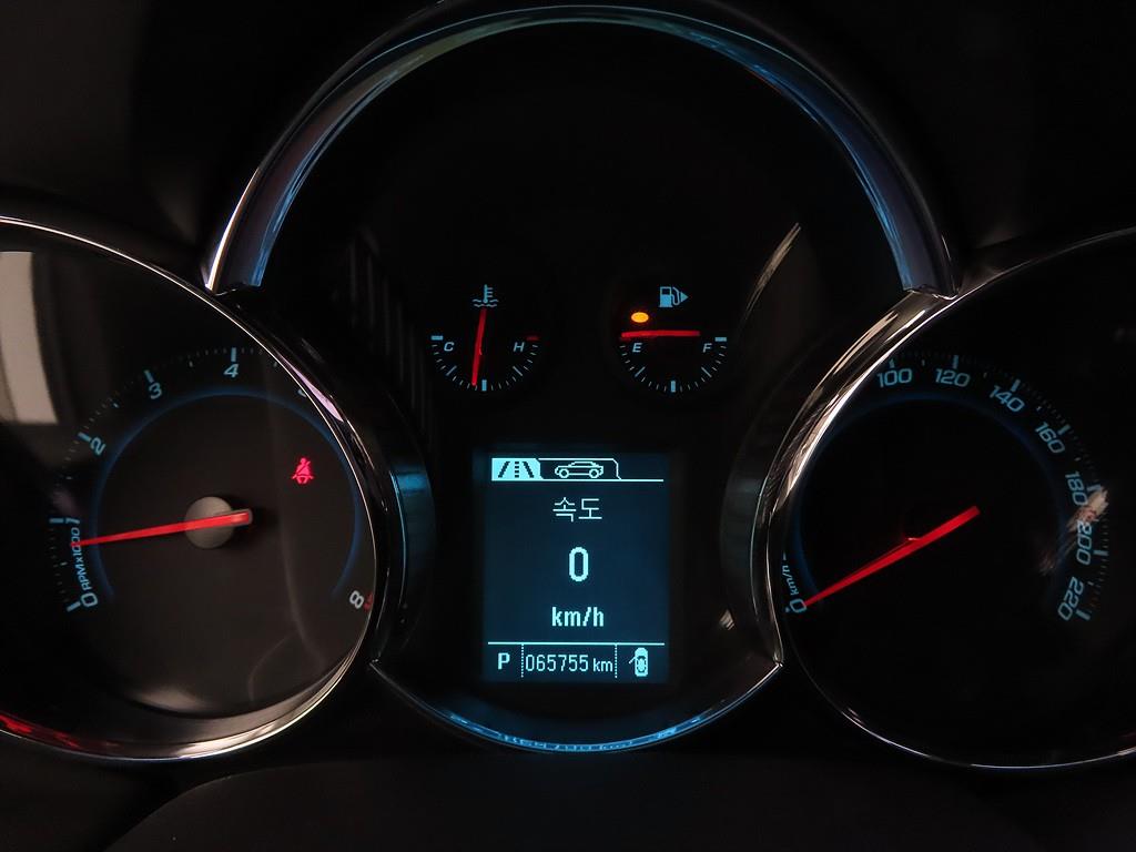 Chevrolet Cruise - Vista 9