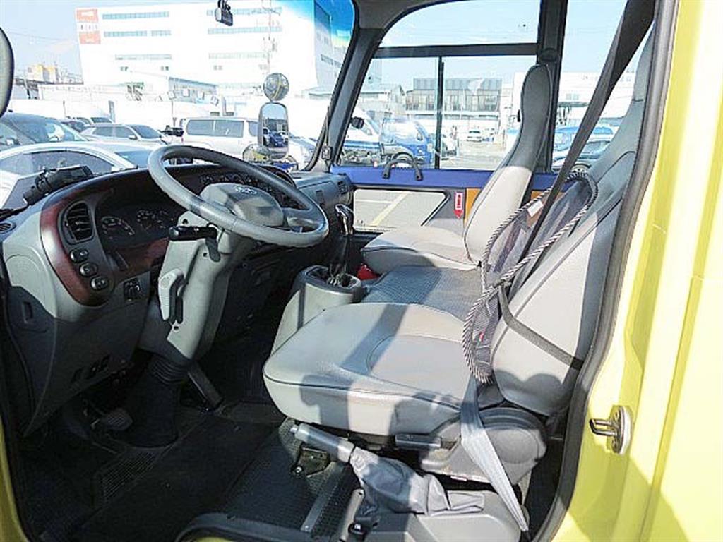 medium and large bus Hyundai bus 2015 Amarillo - Importación desde Corea - HF Imports Iquique - Foto 7