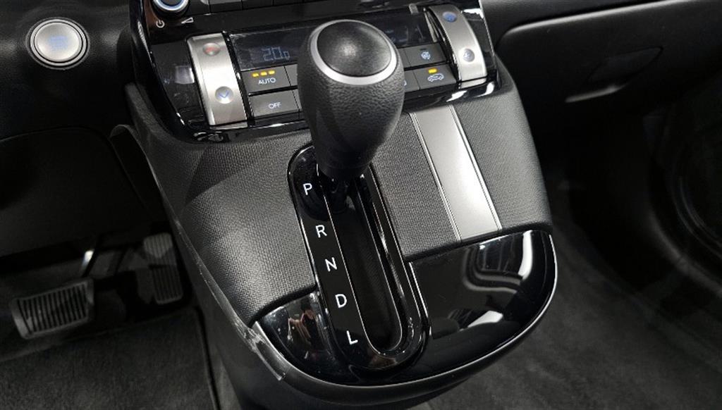 HYUNDAI Casper - Vista 9