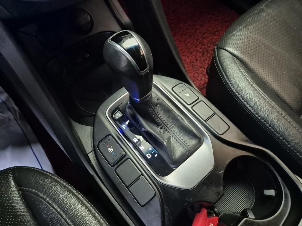 HYUNDAI Santa Fe - Vista 8