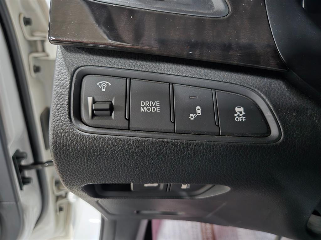 HYUNDAI Grandeur 2015 Blanco - Importación desde Corea - HF Imports Iquique - Foto 18