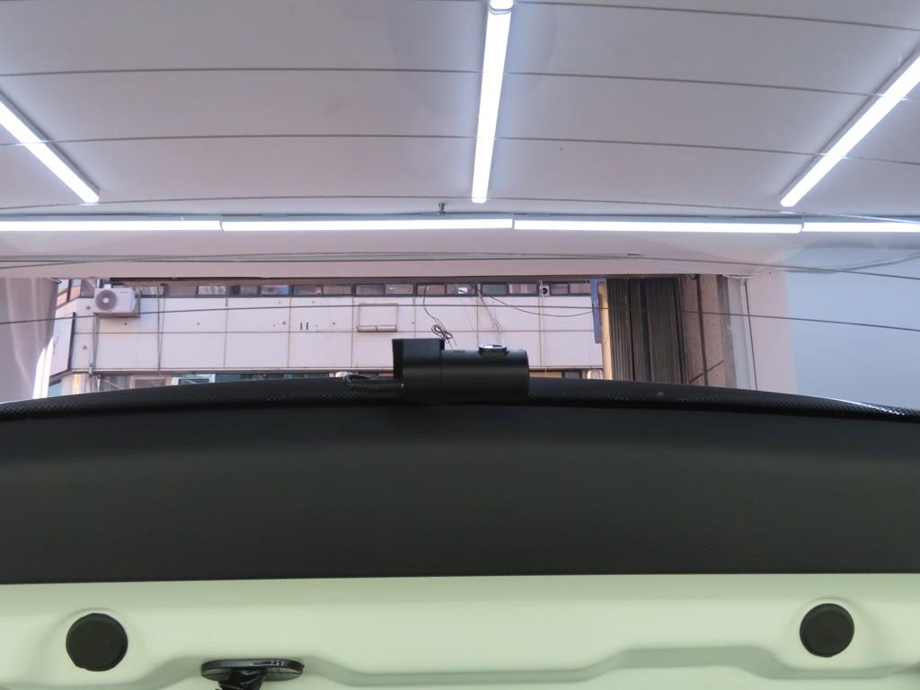 Ssangyong Tivoli 2016 Blanco - Importación desde Corea - HF Imports Iquique - Foto 17