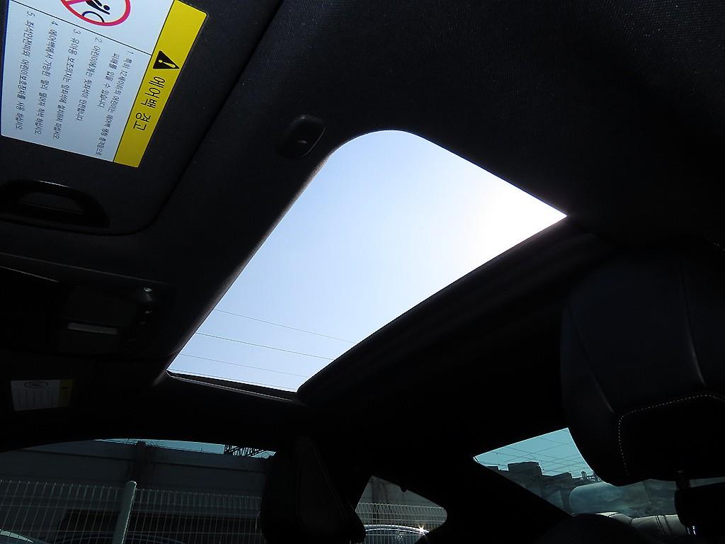 Infiniti Q 2018 Negro - Importación desde Corea - HF Imports Iquique - Foto 17