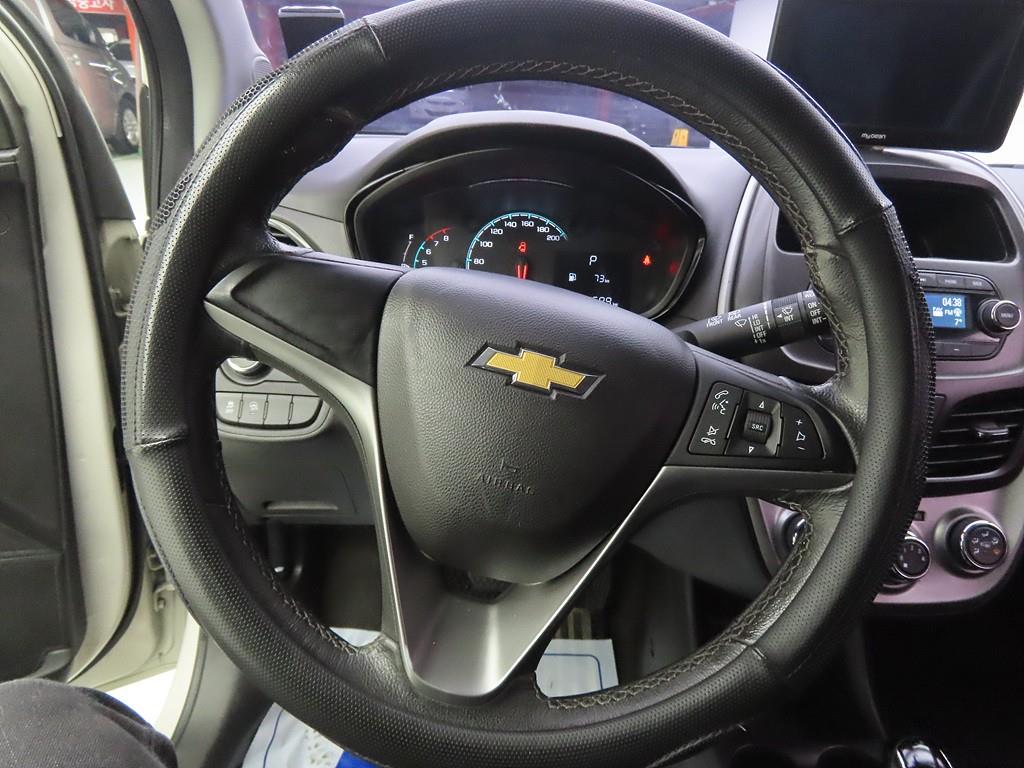 Chevrolet Spark - Vista 8