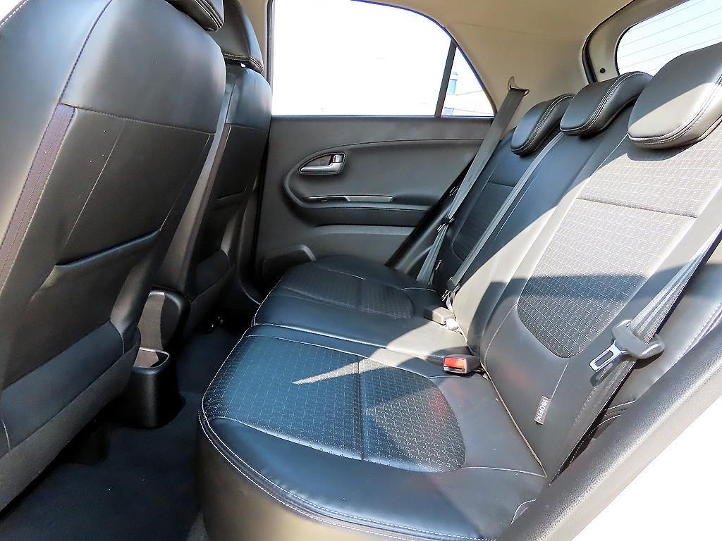 KIA Morning - Vista 6